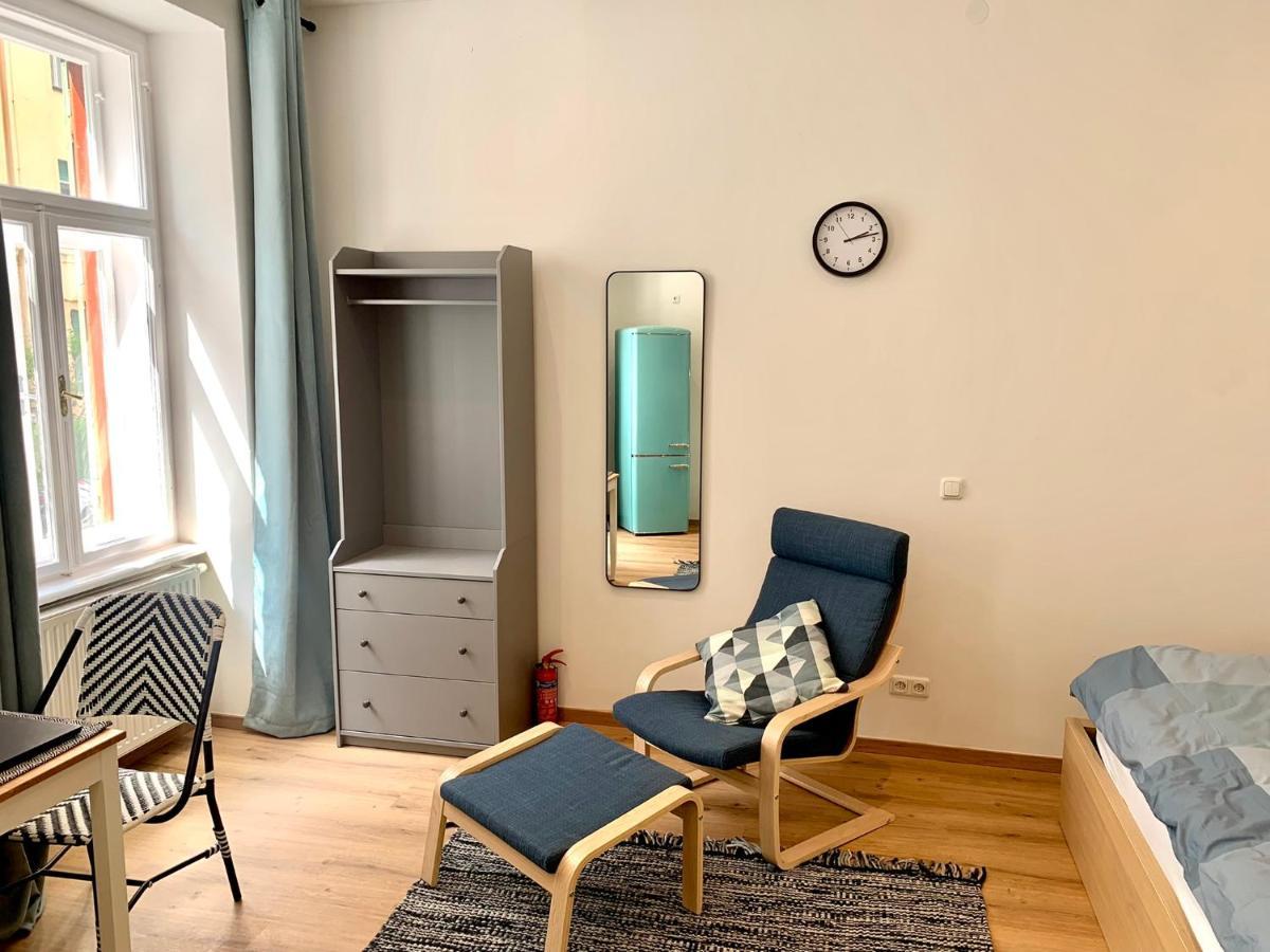 Vintage Chic Studio - By Nahuen Suites Graz Zewnętrze zdjęcie