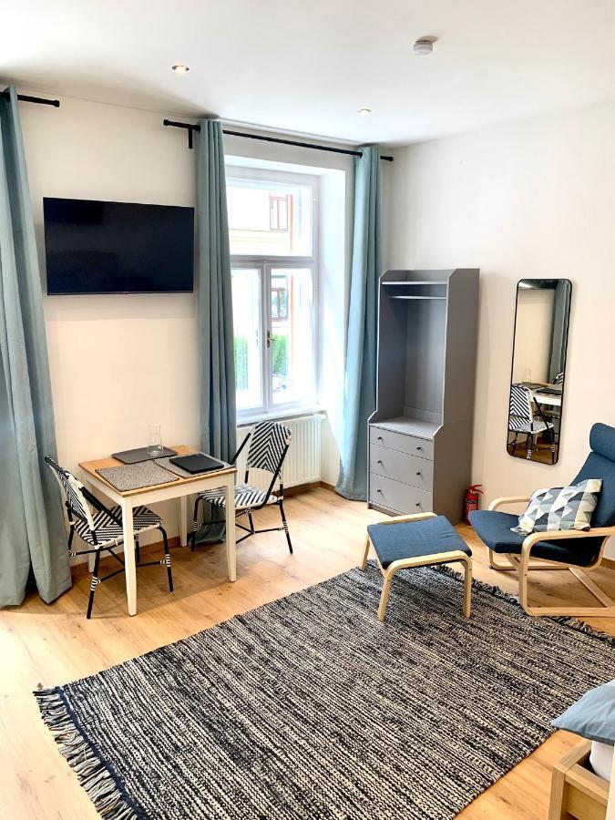 Vintage Chic Studio - By Nahuen Suites Graz Zewnętrze zdjęcie